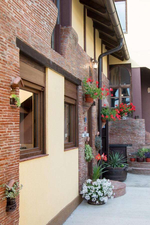 Brick Apartment Bajina Basta Bagian luar foto